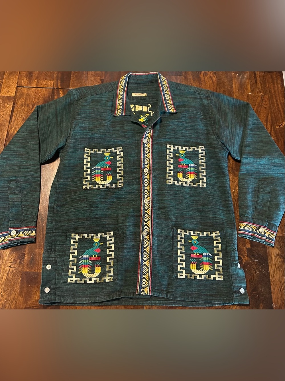 Vintage Men's Guatemala Handmade Large Embroidered Shirt Jacket Quetzal Birds